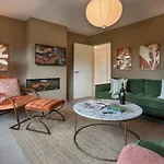 בית נופש Barakat Lakes Escape, - Ridgestone אמבלסייד