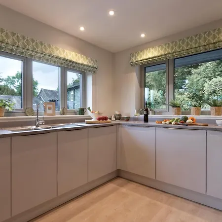 Barakat Lakes Escape, Holiday home